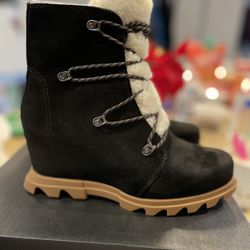 Sorel Wedge Boots