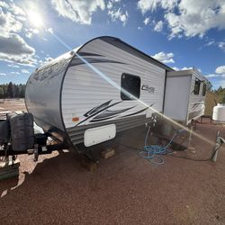 2016 Forest River T252RLXL