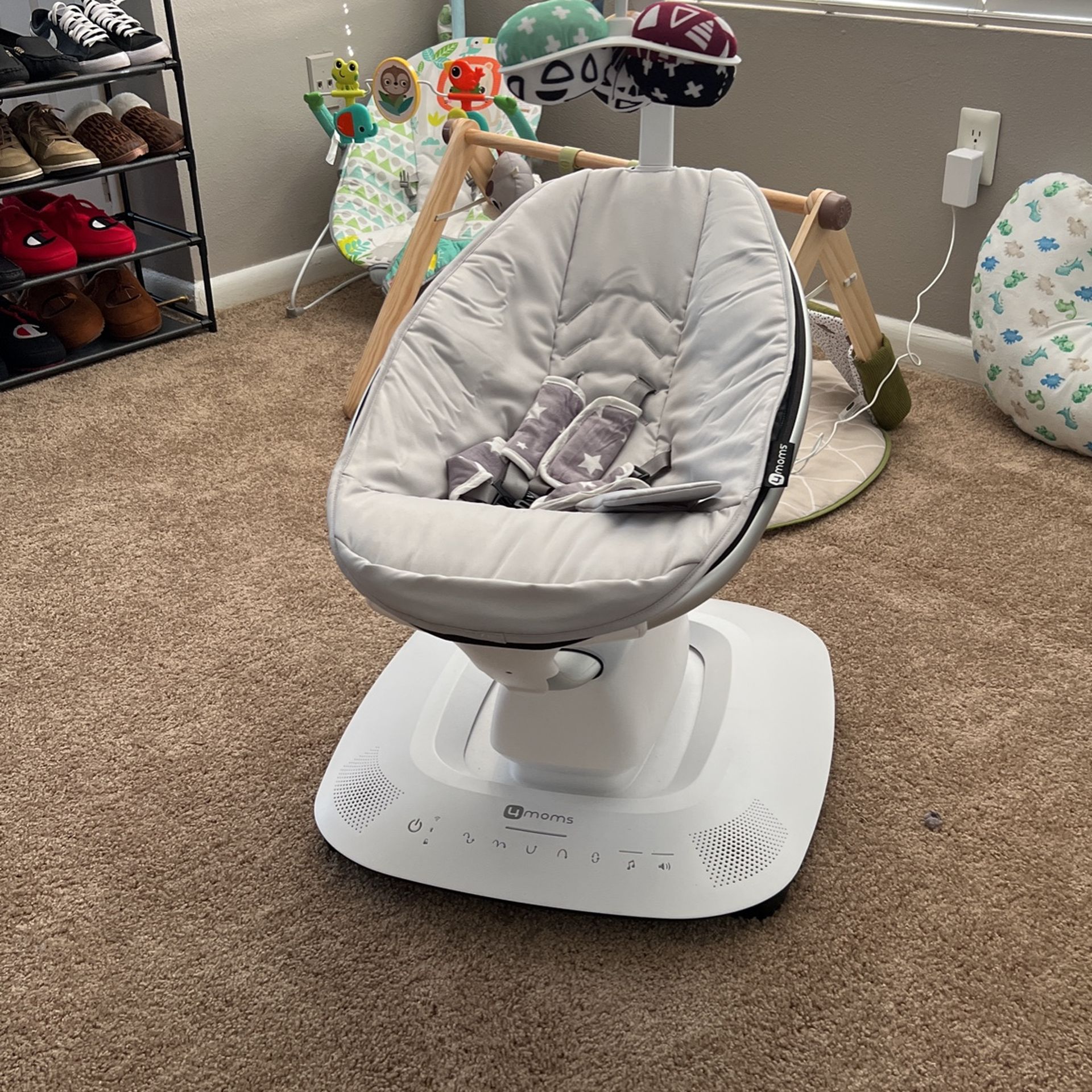 4Moms MamaRoo 