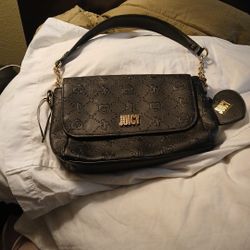 JUICY COUTURE OVER SHOULDER BAG