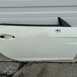 12-20 Mercedes R172 SLK SLC Front Right Side Exterior Door Shell White