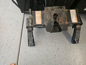 5th wheel hitch