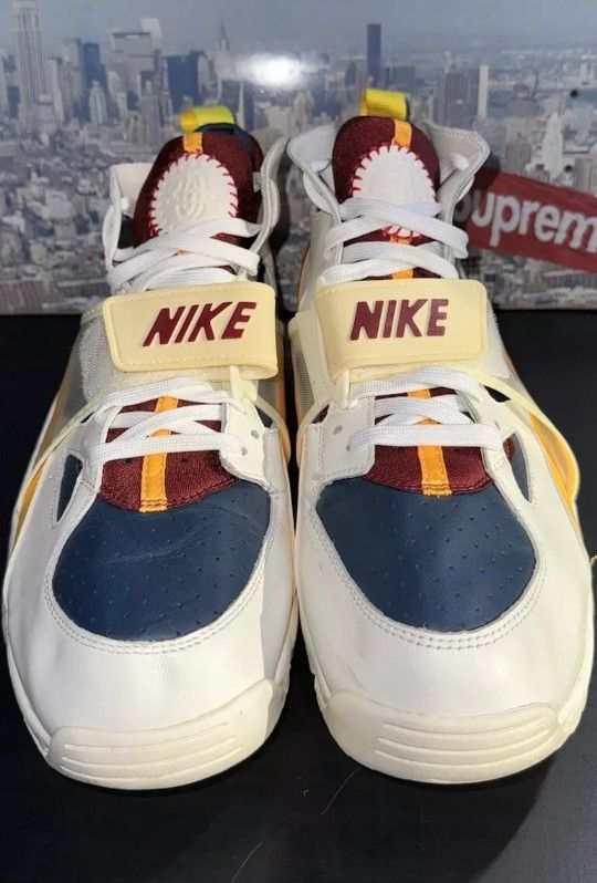 Hurauche "City Pride Houston" Sz 11.5