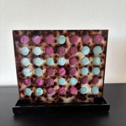 Anthropologie Connect 4