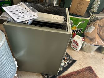 Sleeping Hot at Night? 🥵Your Home Should Feel Comfortable Again. AC Sale today!!!!!!!!!!!!!