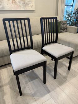Set of 2 Lightweight Black Dining Chairs With Fabric Seats