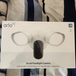 Arlo Wired Floodlight Camera