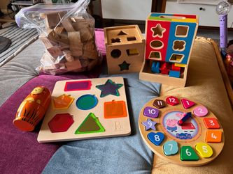 Wooden Learning Toys Bundle – Shape Sorters, Blocks, Puzzle & Peppa Pig Clock