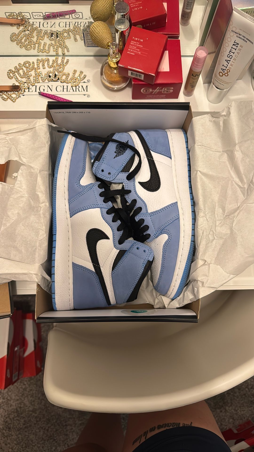 Air Jordan 1 University Blue