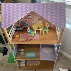 Kidkraft Wooden Dollhouse