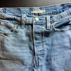 Levi’s Ribcage Jeans