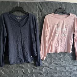 Hollister two women’s long sleeves sweat shirts pink xs, gray s excellent condition $7 each