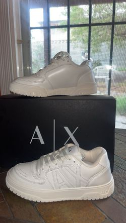 BRAND NEW Armani Exchange Sneakers 5.5