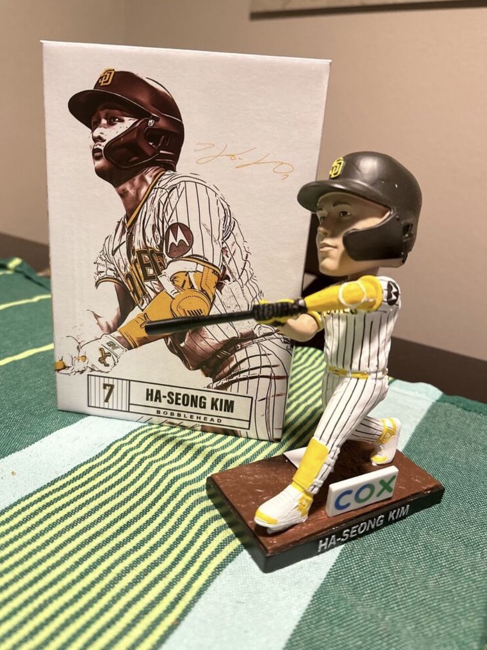 MLB San Diego Padres Ha Seong Kim Bobblehead