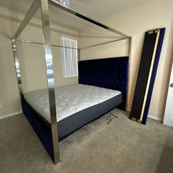 Canopy King Bed frame 