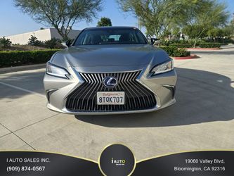 2020 Lexus ES
