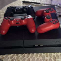 PS4 + 3 controller + 12 Games 