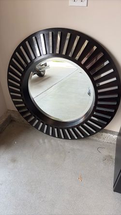 Mirror 40” In Diameter