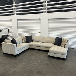 AFW Light Grey Sectional(FREE DELIVERY)