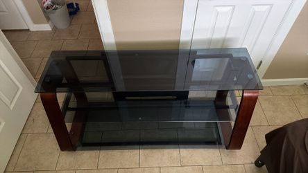 Tv stand