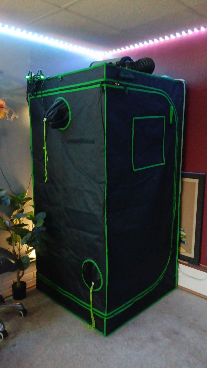 Indoor Grow Tent Set Up