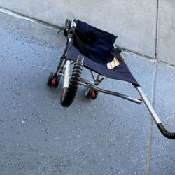 STROLLER FOR AN INFANT 