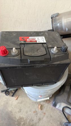Deep cycle battery