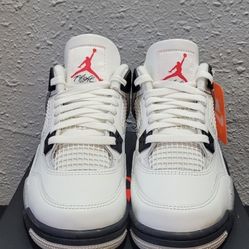 Jordan Retro 4 White Cement Size 6.5