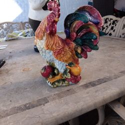 🐓 Rooster Decor Porcelain. $45. Serious Buyers