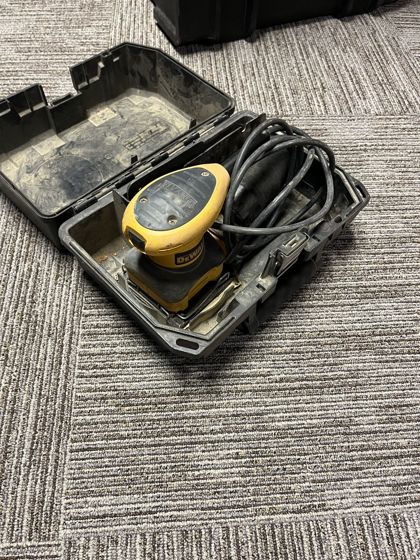 Palm Sander