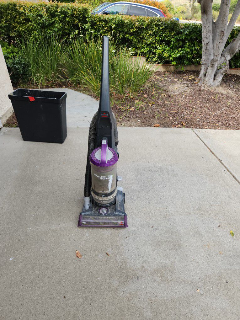 Bissell Power Lift Vacuum 