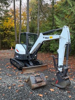2021 Bobcat E35