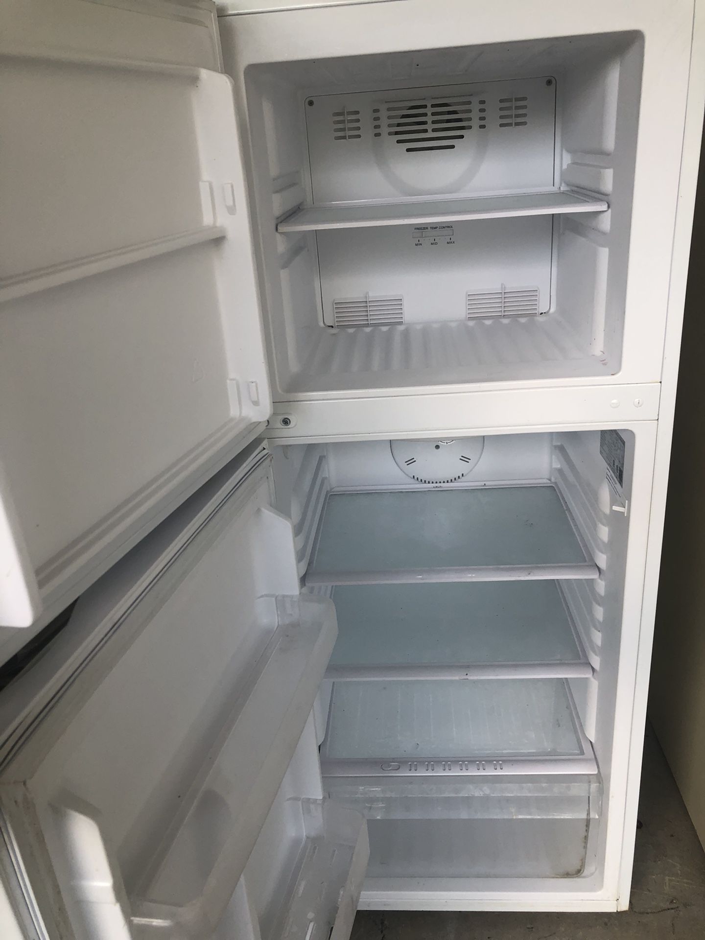 Haier Refrigerator Look Good & Work Perfect Only 125.00 