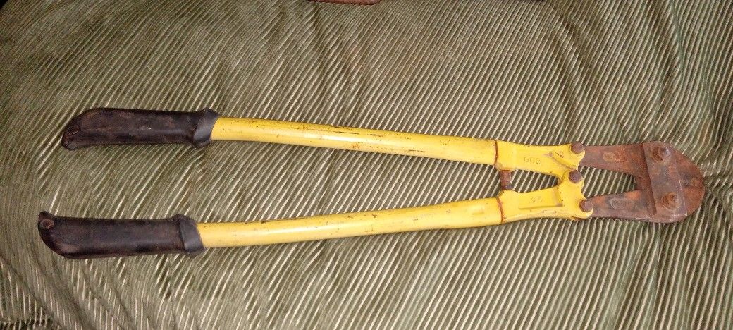 2 Foot Steel Heavy Duty Bolt 🔩 Cutters