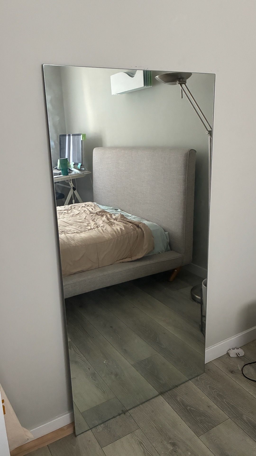 60” x 30” Full Length Mirror (Freestanding)