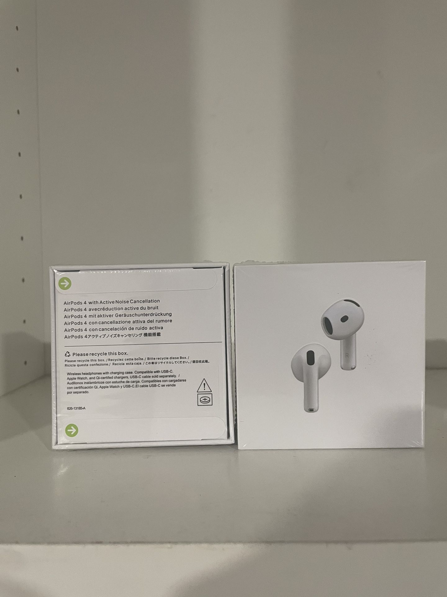 AirPods 4th Gen