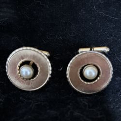 Vintage Gold Tone and Pearl Cufflinks