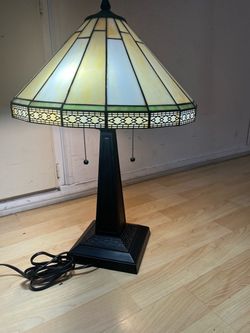 Tiffany Table Lamp