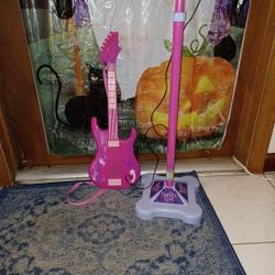 Kids - Rocking  Girl Guitar And Microphone Please Read The Description Below
