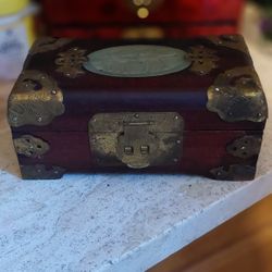 VINTAGE CHINESE JEWELRY BOXES