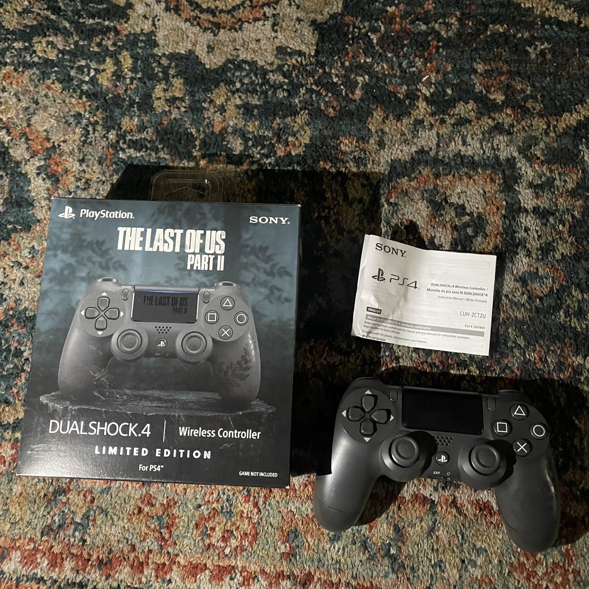 The last of us part 2 ps4 controller with box and manual