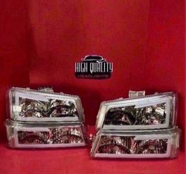 Chevy Silverado 2003. 2006 Headlights.