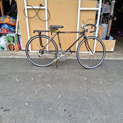 Schwin World Sport Road Bike 