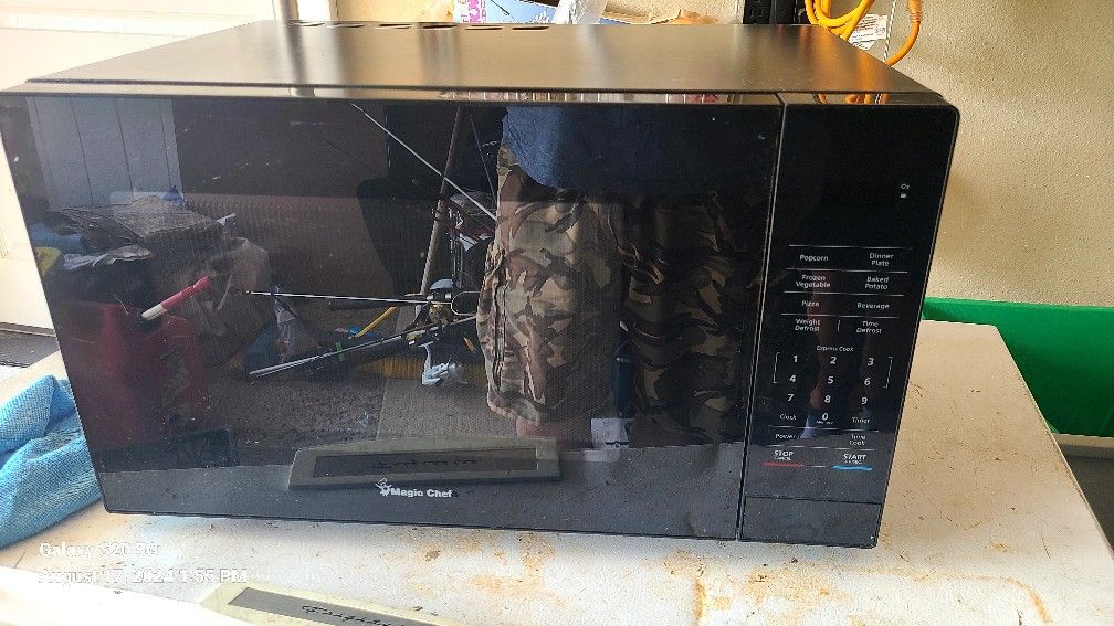 Magic Chef Microwave