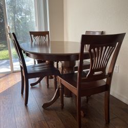 Dining Room Table (5 Chairs)