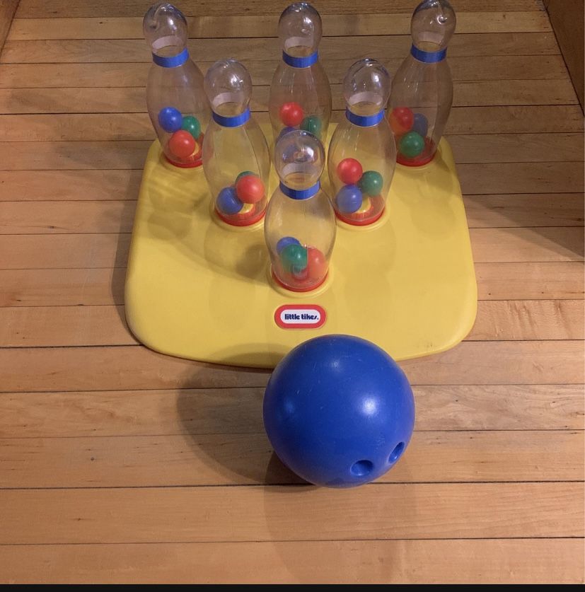 Little Tikes Toddlers Bowling Set