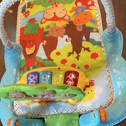 Baby Gym Mat Piano Fischer Price 