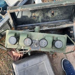 Vintage Us Army  Crain Controler & Box