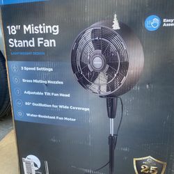 18" Misting Stand Fan