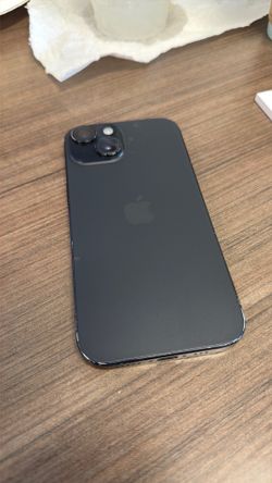 Unlocked iPhone 15 128g (Black)